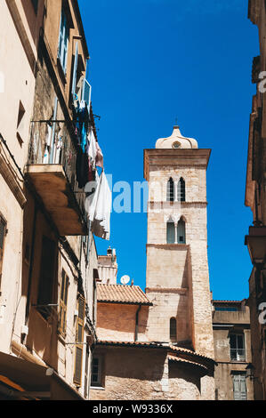 Schönen alten Straßen von Bonifacio auf Korsika Stockfoto