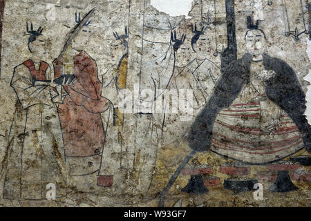 Details zu ein Fresko in der Kammer von einem wandbild Grab des nördlichen Qi Dynastie (550-577 AD), der in Shuozhou Stadt ausgegraben wurde gesehen, in der Basis Stockfoto