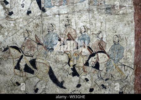 Details zu ein Fresko in der Kammer von einem wandbild Grab des nördlichen Qi Dynastie (550-577 AD), der in Shuozhou Stadt ausgegraben wurde gesehen, in der Basis Stockfoto