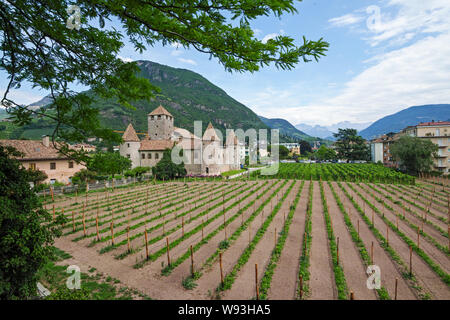 Feudale Maretsch Schloss Castello Mareccio Stockfoto