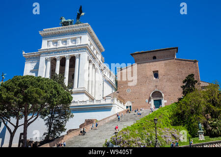 Rom, Italien, April 2018: die Basilika von St. Maria von den Altar des Himmels auf dem Kapitol in Rom Stockfoto