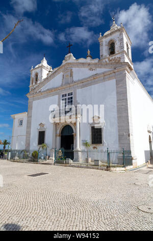 Die Kirche Igreja de Santa Maria in Lagos, Algarve, Portugal. Stockfoto