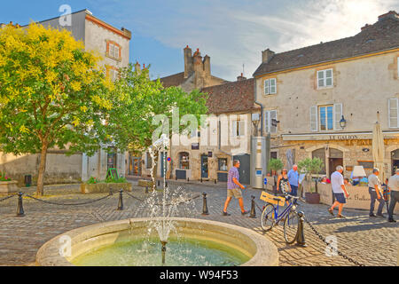 Ein Teil der alten Stadt Beaune in der Region Burgund in Frankreich. Stockfoto