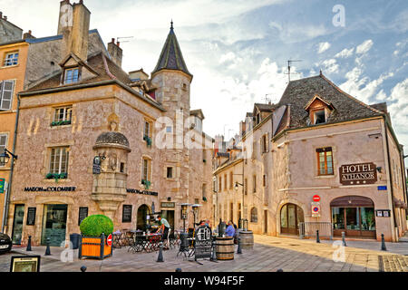 Ein Teil der alten Stadt Beaune in der Region Burgund in Frankreich. Stockfoto