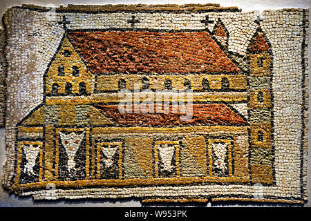 - Islamische Kunst - 17. Jahrhundert - Iran, Isfahan Ispahan Iran iranische islamische Kunst (isfahan von 1050 bis 1722 blühte, besonders im 16. und 17. Jahrhundert unter der Dynastie der Safawiden, wenn es wurde die Hauptstadt von Persien zum zweiten Mal in seiner Geschichte unter Schah Abbas dem Großen Stockfoto