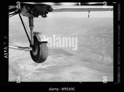 Luft Ansichten von Palästina. Flying South über den Jordan Rift. Das Land Gilead. Östlichen Ausläufern des Jordan Tal Stockfoto