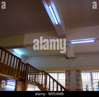 Uv-Desinfektion Lichter in einem Schlafzimmer an der linping Nr. 2 Kindergarten in Hangzhou City, East China Zhejiang provinz, 22. Mai 2012. Ein Stockfoto