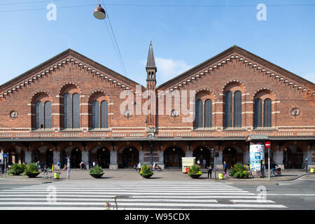 Der Hauptbahnhof von Kopenhagen nach außen; der Hauptbahnhof in Kopenhagen Dänemark Skandinavien Stockfoto