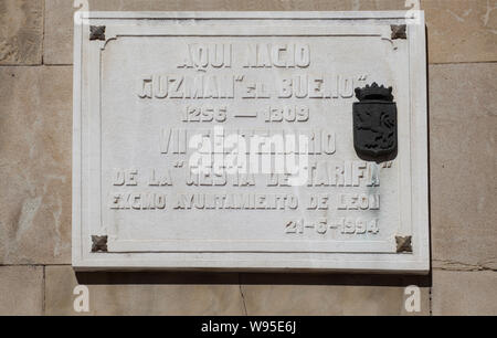 Guzmán el Xeno, 13. Spanischer Adliger und Held der Wiedereroberung. Gedenktafel in seiner Heimatstadt Leon, Spanien Stockfoto