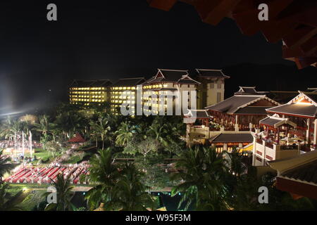 ---- Blick auf das Hotel, wo die Hochzeit in Sanya gehalten wird, South China Hainan Provinz, 18. März 2012. 18. März, Provinz Shanxi Liulin county Stockfoto