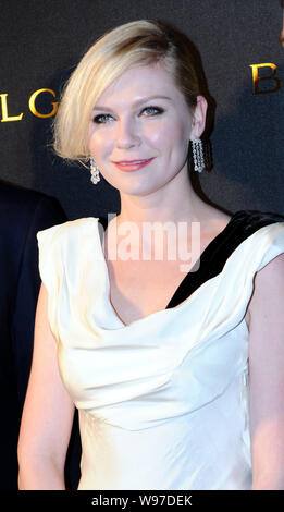 US-Schauspielerin Kirsten Dunst stellt bei der Eröffnung des Bulgari Retrospektive - 125 Jahre italienischer Pracht Kunstausstellung in Shanghai, C Stockfoto