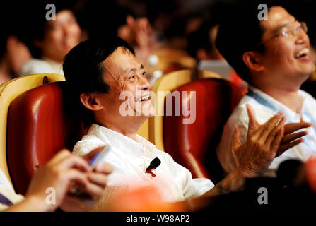 Jack Ma (Ma Yun), Vorsitzender der Alibaba Group, besucht die 8. Netrepreneur Gipfel in Hangzhou City, East China Zhejiang provinz, 10. September 2011. Stockfoto