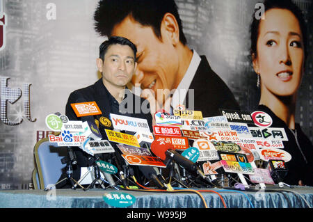 Hong Kong Sänger und Schauspieler Andy Lau besucht die Premiere des Films, was Frauen wollen, in Hongkong, China, 13. Februar 2011. Stockfoto