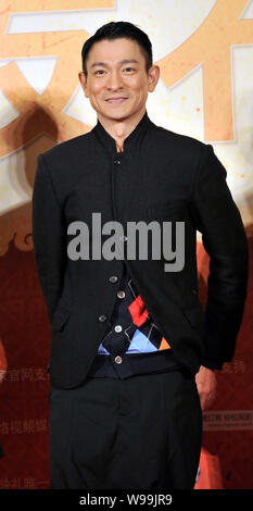 Hong Kong Sänger und Schauspieler Andy Lau besucht eine Pressekonferenz für die Premiere des neuen Films, Shaolin, in Peking, China, 13. Januar 2011. Stockfoto