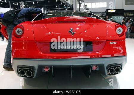 Der Ferrari 599 GTO ist am 11 Beijing International Automotive Exhibition, die Auto China 2010 in Peking, China, 23. April 2010 angezeigt. Stockfoto