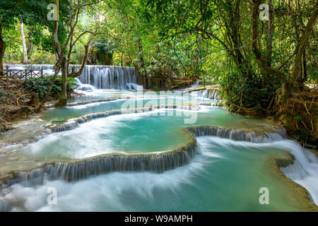 Kuang Si Wasserfall in Luang Prabang, Laos Stockfoto