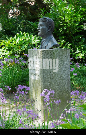 Büste von Michael Collins in Merrion Square Park, Dublin, Irland. Stockfoto