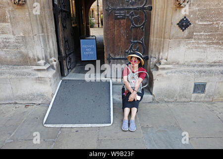 Touristische Besuch in Cambridge am heißesten Tag jemals aufgenommen Stockfoto