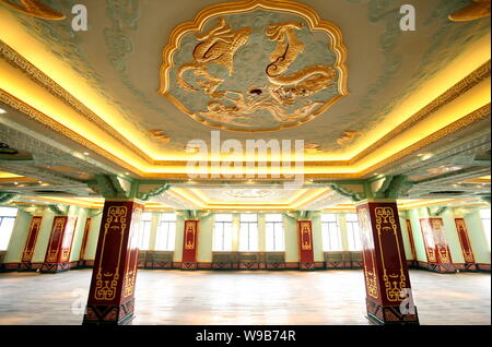 In einem Saal des Hotel Fairmont Peace nach der dreijährigen Restaurierung in Shanghai, China, 12. März 2010. Peace Hotel, Landmark Hotel i Stockfoto