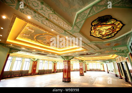 In einem Saal des Hotel Fairmont Peace nach der dreijährigen Restaurierung in Shanghai, China, 12. März 2010. Peace Hotel, Landmark Hotel i Stockfoto