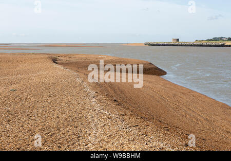 River Deben Mündung mit Nordsee zwischen Bawdsey und Felixstowe Ferry, Suffolk, England, Großbritannien Stockfoto