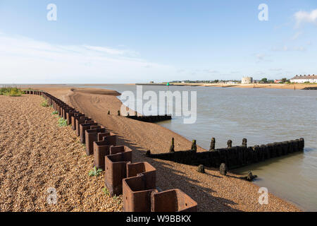 River Deben Mündung mit Nordsee zwischen Bawdsey und Felixstowe Ferry, Suffolk, England, Großbritannien Stockfoto
