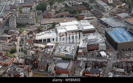 Luftbild der neuen Time Square Entwicklung auf der Bridge Street, Warrington, Cheshire Stockfoto