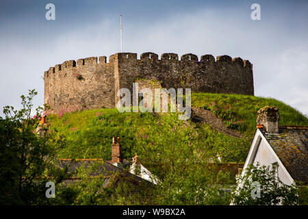 Großbritannien, England, Devon, Totnes, normannische Burg hoch über die Dächer der Stadt Stockfoto