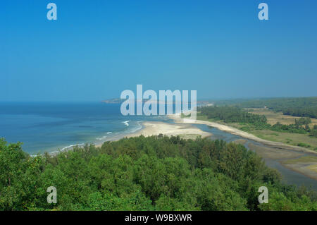 Luftaufnahme von GANPATIPULE Strand, Meer, AREBIAN, Ratnagiri, Maharashtra, Indien. Stockfoto