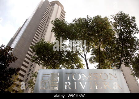 ---- Blick auf den High-End Residential Apartment Gebäude von Tomson Riviera in der Lujiazui Finanzviertel in Pudong, Shanghai, China, 30 Octob Stockfoto