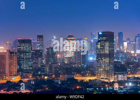 Stadtbild Blick auf Bangkok modernes Büro Geschäft Gebäude in Bangkok, Thailand. Bangkok ist die Hauptstadt von Thailand und Bangkok ist auch am meisten populat Stockfoto