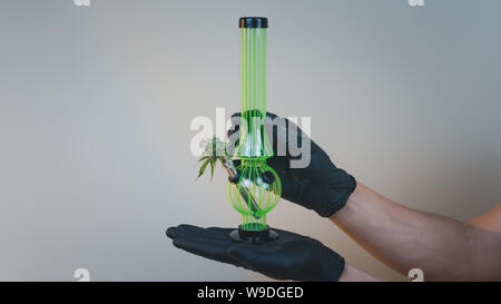 Die Person hält in seiner Hand Bong mit frischen medizinisches Marihuana Knospen. Konzept der Rauchen von Cannabis. Hanf ist eine pflanzliche Arzneimittel Stockfoto