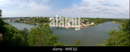 Von Roma, Texas, mit Blick auf den Rio Grande und in Ciudad Miguel Alemán, Mexiko, USA Stockfoto