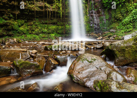 Mahua Wasserfall in der Crocker Range National Park Tambunan Sabah Borneo Malaysia Stockfoto