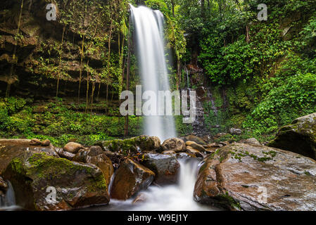 Mahua Wasserfall in der Crocker Range National Park Tambunan Sabah Borneo Malaysia Stockfoto