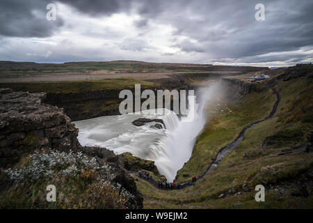 Erstaunlich schönen Wasserfall Gullfoss, Wahrzeichen in Island. Golden Circle, Island Stockfoto