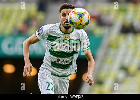 Filip Mladenovic von Lechia Gdansk in Aktion während der Pko Ekstraklasa Liga Match zwischen Lechia Gdansk und Jagiellonia Bialystok. (Endstand; Lechia Gdansk 1:1 Jagiellonia Bialystok) gesehen. Stockfoto