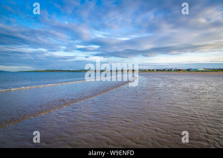 Recration am Sandstrand in Skerries, Co Dublin, Irland Stockfoto