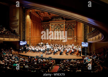 Boston Sehenswürdigkeiten Orchester, Sinfonie in Jordanien Hall, Boston Massachusetts USA durchführen Stockfoto