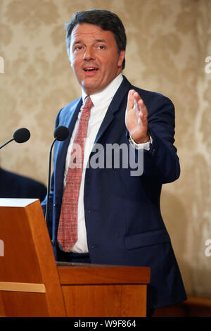 Rom, Italien. 13 Aug, 2019. Matteo Renzi Rom, 13. August 2019. Senat. Pressekonferenz der ehemalige Premier Matteo Renzi, über die Regierungskrise Foto Samantha Zucchi Insidefoto Credit: insidefoto Srl/Alamy Live Nachrichten Gespräch Stockfoto