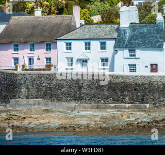 Das malerische Dorf St Mawes auf der Roseland Halbinsel in der Nähe von Falmouth in Cornwall, England, Großbritannien. Stockfoto