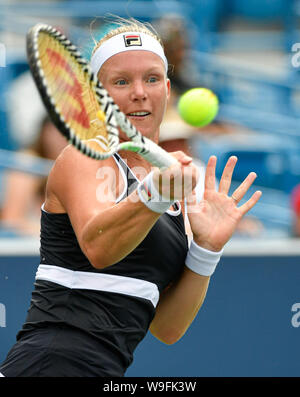 13. August 2019: Kiki Bertens (NED) verliert gegen Venus Williams (USA) 6-3, 3-6, 7-6, am Westlichen und Südlichen Öffnen bei Lindner Family Tennis Center in Mason, Ohio gespielt wird. © Leslie Billman/Tennisclix/CSM Stockfoto