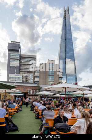 Essig Yard Bar und Cafe Bermondsey London UK Stockfoto