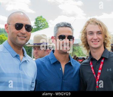 Derek Jeter und Yankees kommen nach Cooperstown zu Beifall auf den induktionen in der Hall of Fame (einschließlich der ehemaligen Mannschaftskameraden - Mariano Rivera & Mike Mussina) Stockfoto