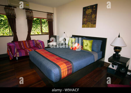Schlafzimmer in Luxus Villa in Phuket, Thailand