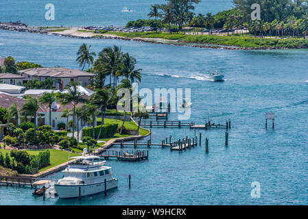 Jupiter Inlet Blick von oben auf den Jupiter Inlet Leuchtturm in Jupiter, Palm Beach County, Florida. (USA) Stockfoto