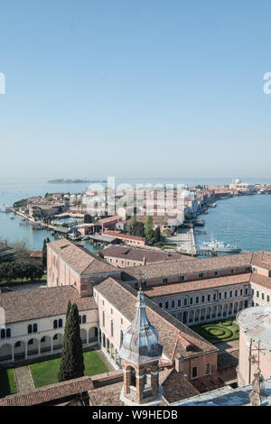 Blick auf den Canale della Giudecca von der Campanile von San Giorgio Maggiore, Venedig Stockfoto