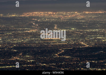 Bild Blick nach Süden von Mount Wilson übersicht Los Angeles County und der Hafen von Los Angeles in den Hintergrund. Stockfoto