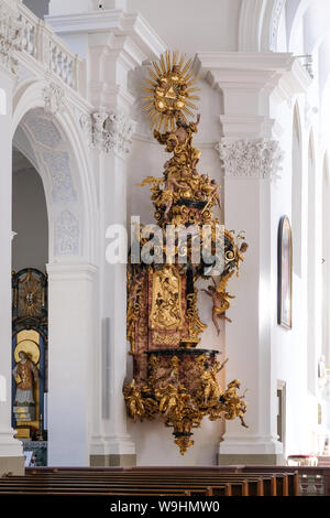 Die Kanzel von St. Peter, Würzburg Stockfoto