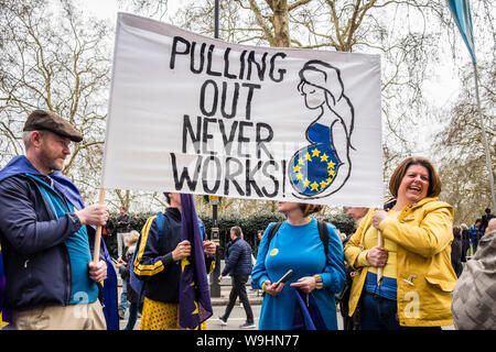 Demonstranten holding Banner, Abstimmung der März, 23. März 2019. London, England, GB, UK. Stockfoto